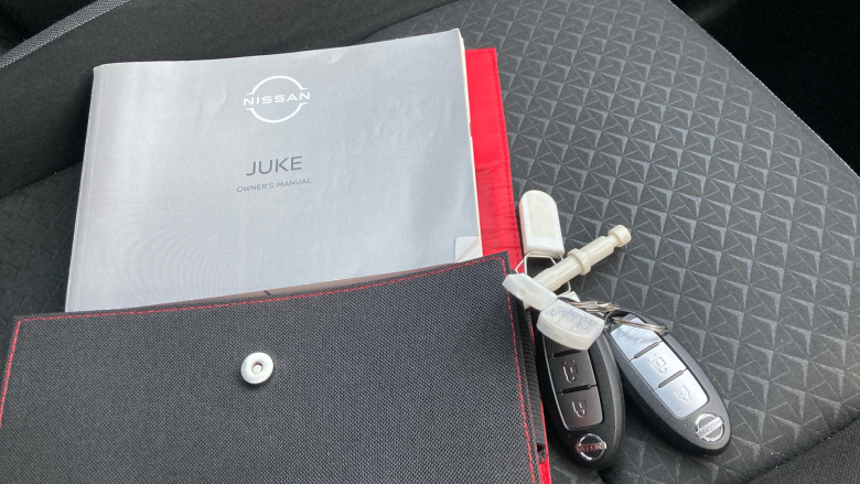 Nissan Juke 1.0 DiG-T 114 N-Connecta 5dr Petrol Hatchback